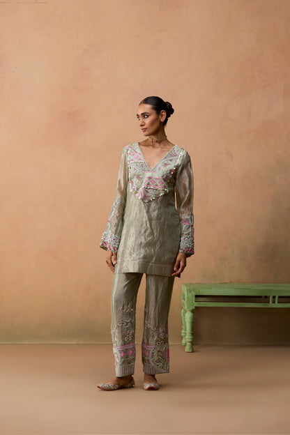 Iknoor – light green geometric hand-embroidered silver tissue kurta with matching tissue pants by Julie & Rinki