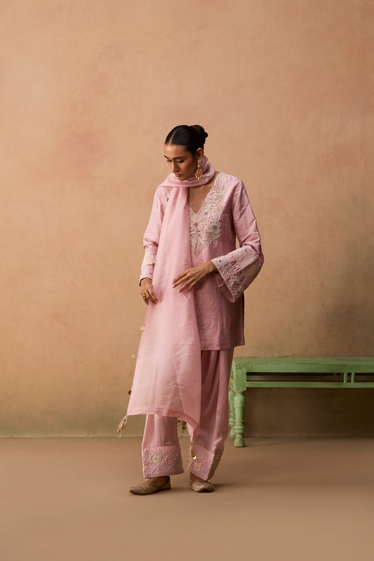 Nayab – light pink hand-embroidered Indian raw silk kurta with farshi salwar and crushed dupatta by Julie & Rinki